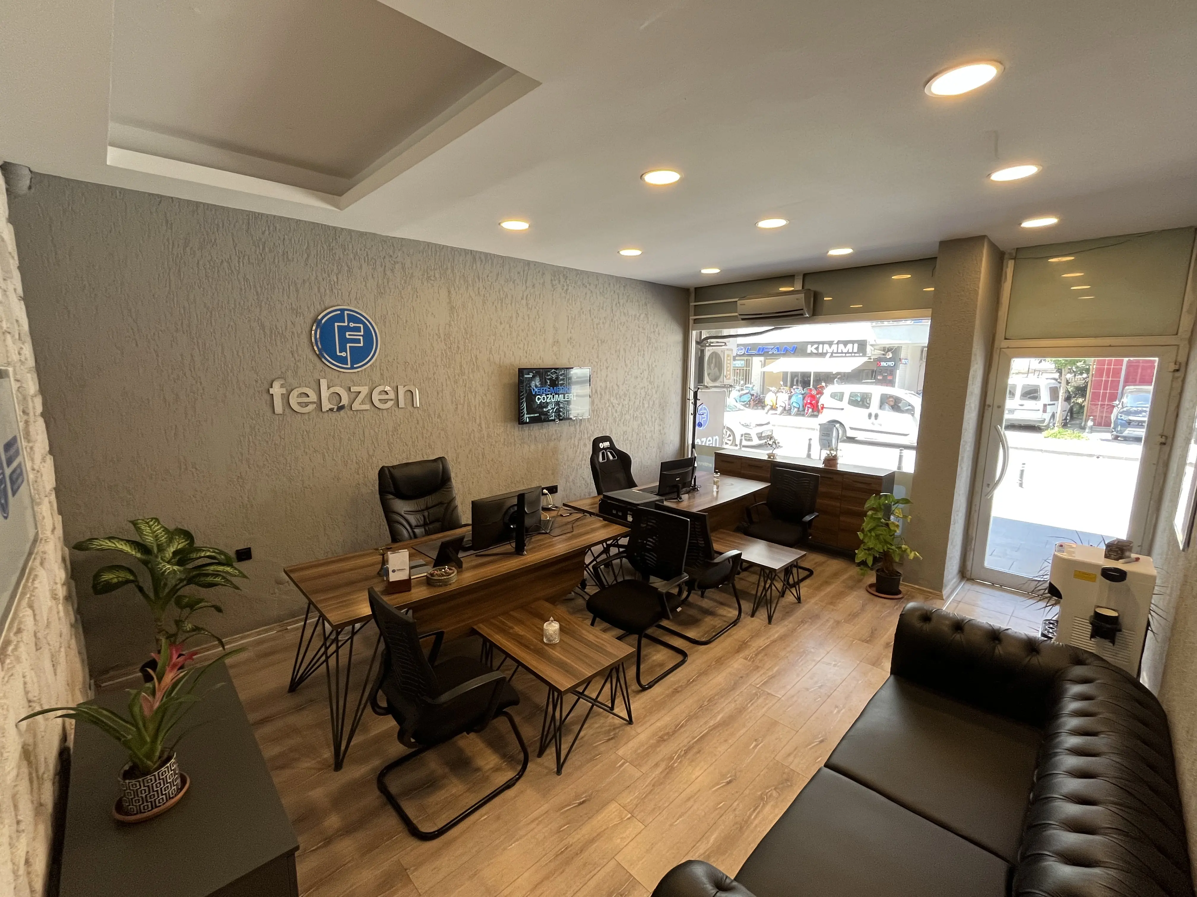 Febzen Ofis
