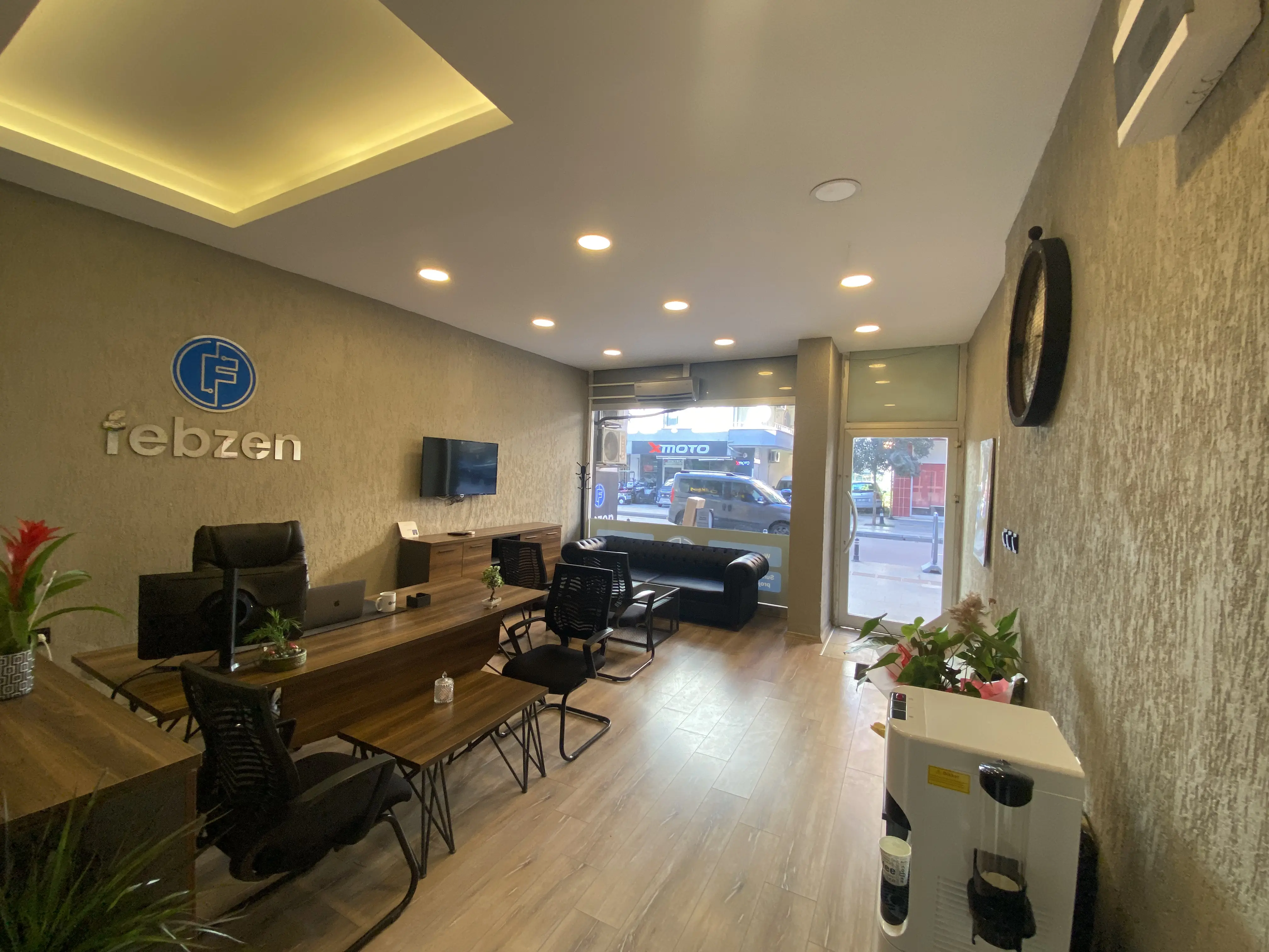 Febzen Fotoğrafları